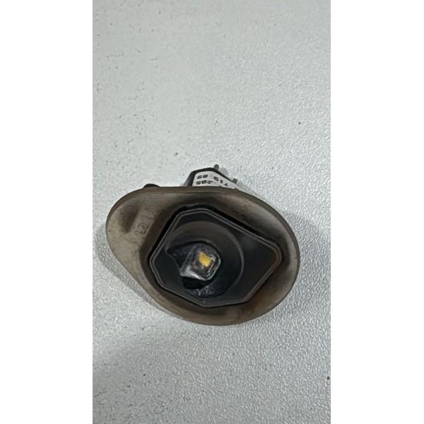 Luz De Cortesia Retrovisor Esquerdo Jeep Commander 2021 Á 25