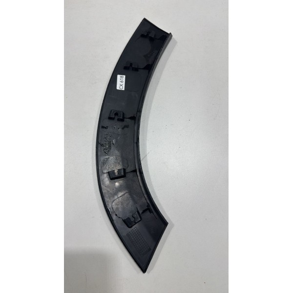 Aplique Externo Traseiro Esquerdo Tracker 2021 2022 2023 Aplique Externo Traseiro Esquerdo Tracker 2021 2022 2023