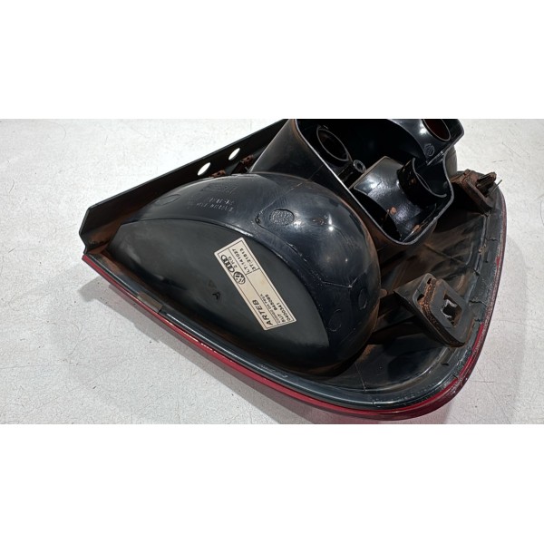 Lanterna Volkswagen Saveiro Original Esquerdo G5 G6 09 Á 16 Esquerdo/motorista Vermelho