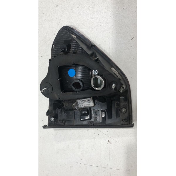 Lanterna Tampa Fox 2015 Á 2020 Direito Original Direito/passageiro Vermelho Lanterna Tampa Fox 2015 Á 2020 Direito Original Direito/passageiro Vermelho