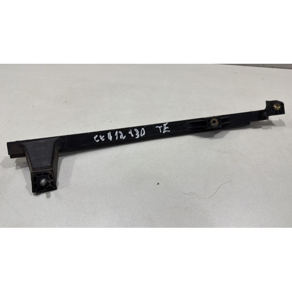Guia Canaleta Vidro Traseiro Esq Hyundai I30 2009 2012 Usado