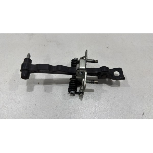 Limitador Porta Traseira Esquerda Renault Sandero 2015/2019
