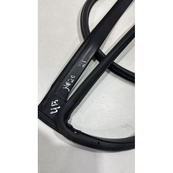 Guarnição Porta Trase Esquerda Hyundai Hb20s 2022 31057376 Guarnição Porta Trase Esquerda Hyundai Hb20s 2022 31057376