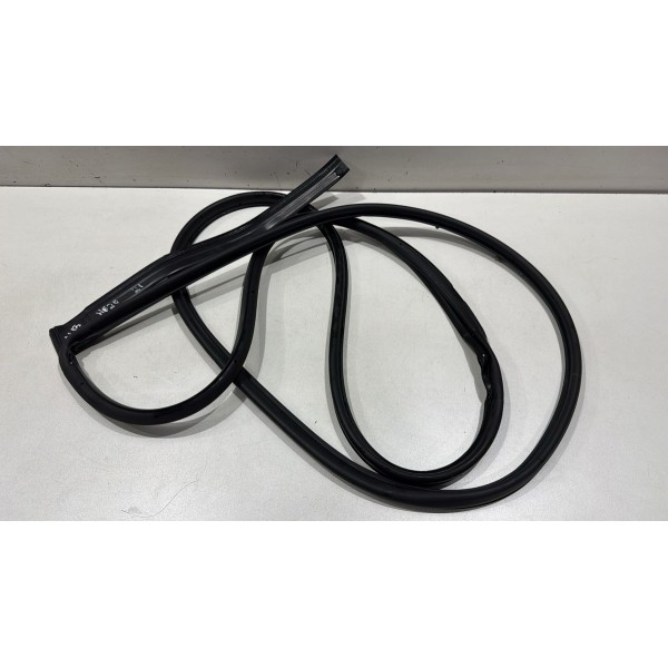 Guarnição Porta Trase Esquerda Hyundai Hb20s 2022 31057376 Guarnição Porta Trase Esquerda Hyundai Hb20s 2022 31057376