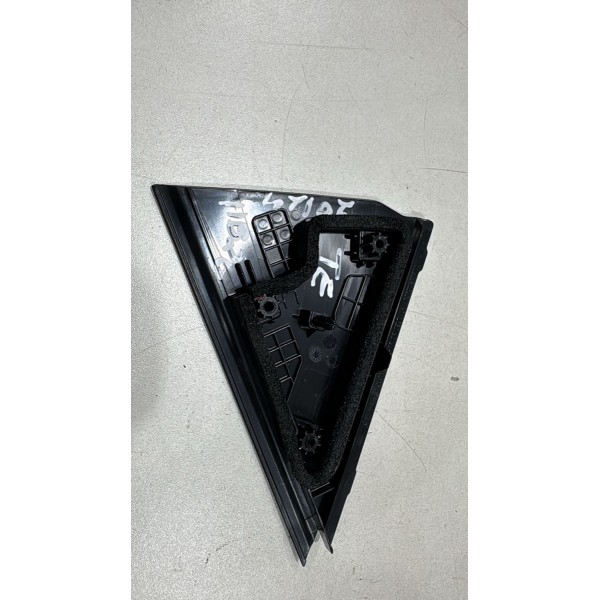 Acabamento Externo Coluna Porta Tras Esquerda Hb20 2020/22 Acabamento Externo Coluna Porta Tras Esquerda Hb20 2020/22