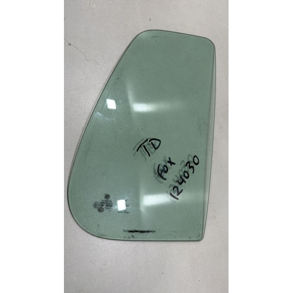 Vidro Fixo Porta Traseira Direita Volkswagen Fox 2010 Á 2014