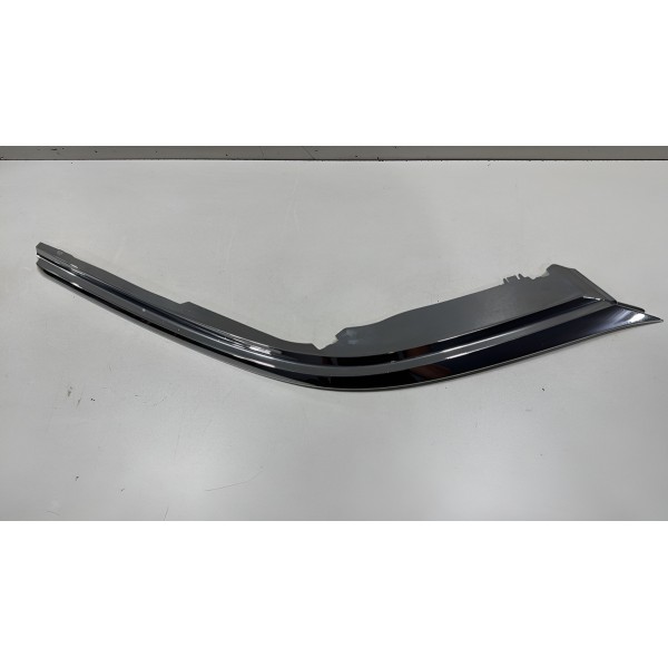 Moldura Friso Farol Direit Hilux Sw4 16 17 18 19 20 Original Cromado Moldura Friso Farol Direit Hilux Sw4 16 17 18 19 20 Original Cromado