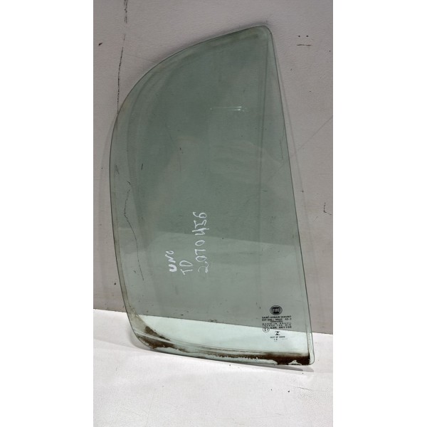 Vidro Fixo Traseiro Direito Fiat Uno Vivace Usado Original!!