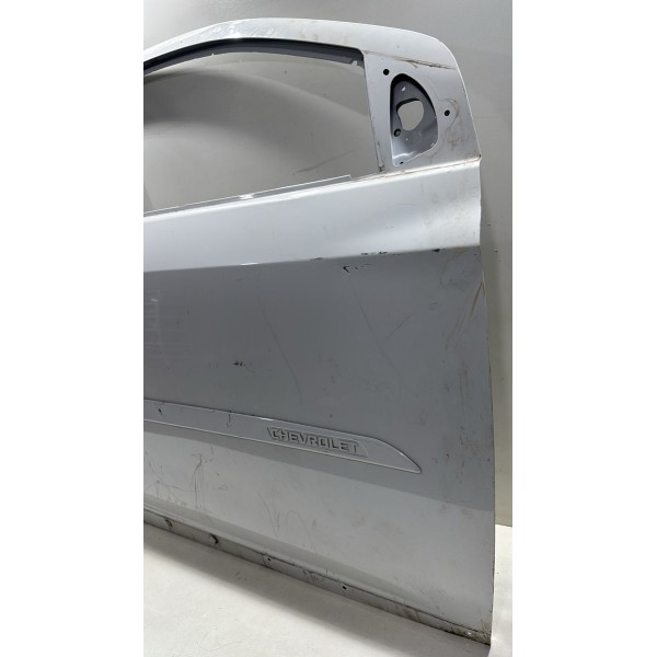 Porta Dianteira Direita Onix Activ 2013 2014 2015 16 17 2018 Direita Branco