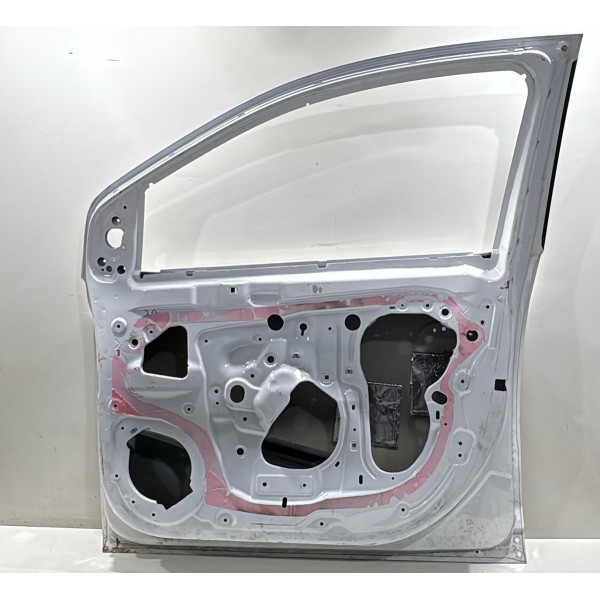 Porta Dianteira Direita Onix Activ 2013 2014 2015 16 17 2018 Direita Branco