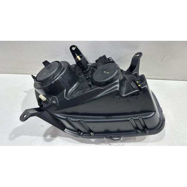 Farol Duster 2012/2015 1305236683 Novo Esquerdo Esquerdo/motorista