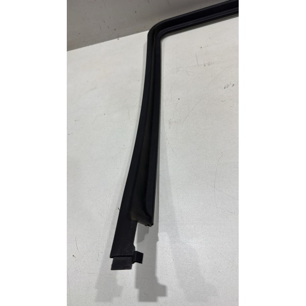 Moldura Vidro Range Rover Sport 2011 Traseira Direita Intern Preto