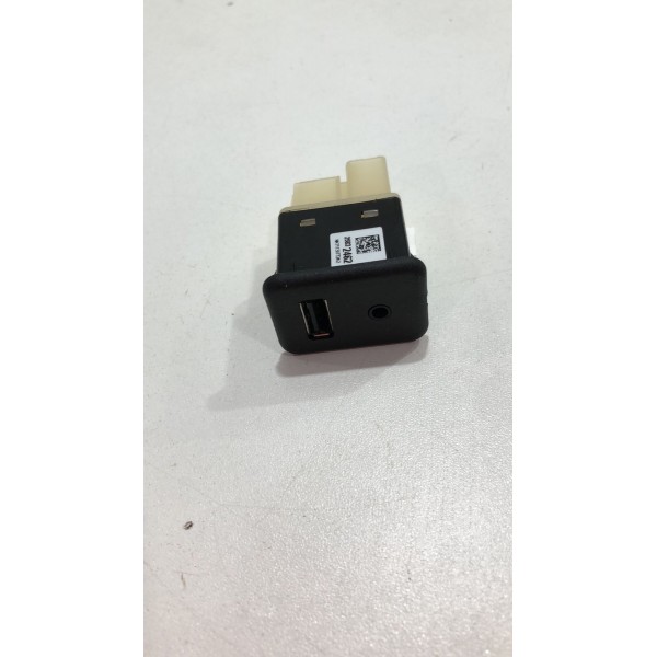 Entrada Usb Auxiliar Gm Chevrolet Sonic 2011 2012 2013 2014