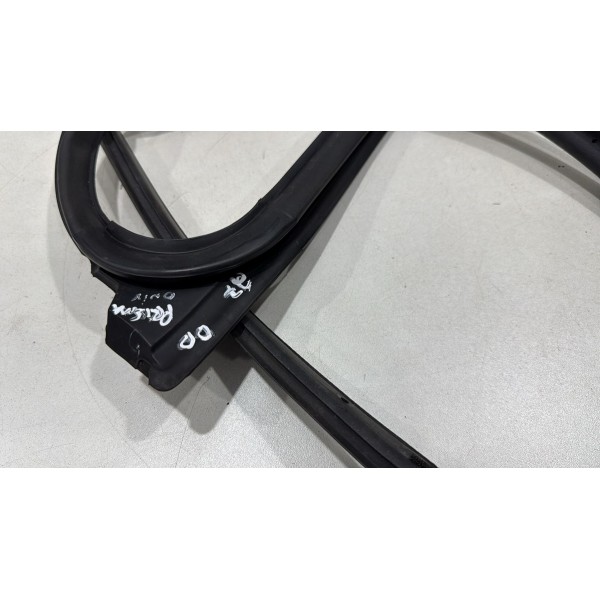Borracha Guarnição Porta Dianteira Direita Gm Onix 2013/20