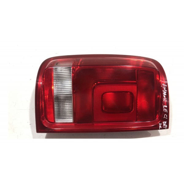 Lanterna Esquerda Vw Amarok 2011 12 13 14 15 16 Arteb Detalh Esquerdo/motorista Vermelho