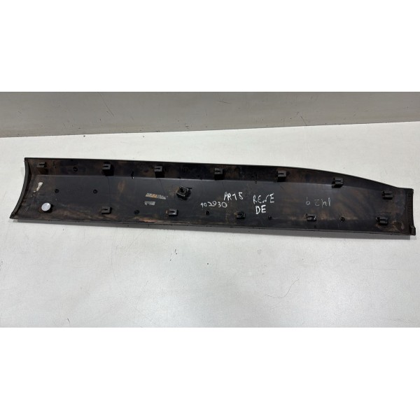 Moldura Friso Porta Dianteira Esquerda Jeep Renegade 2016