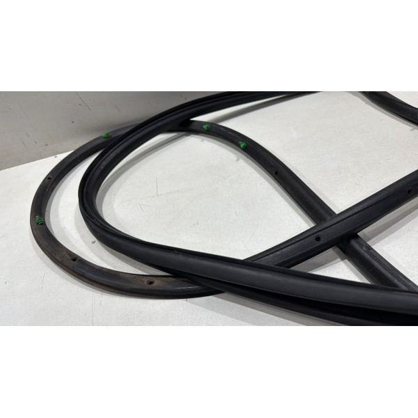 Borracha Guarnição Porta Dianteira Direita Gm Onix 2013/20