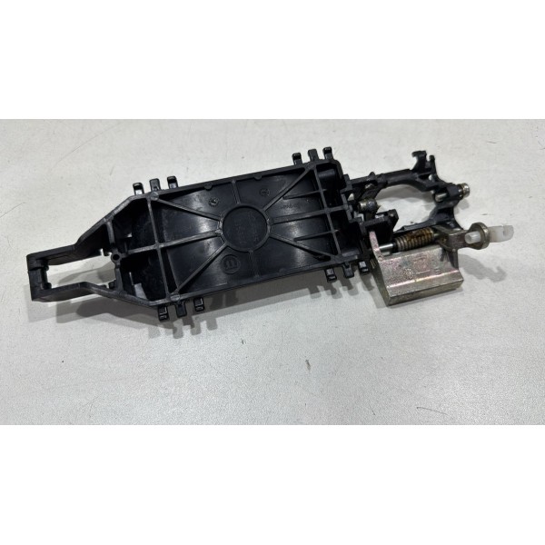 Suporte Base Maçaneta Externa Esquer Fiat Argo 2017 18 19 20 Dianteira