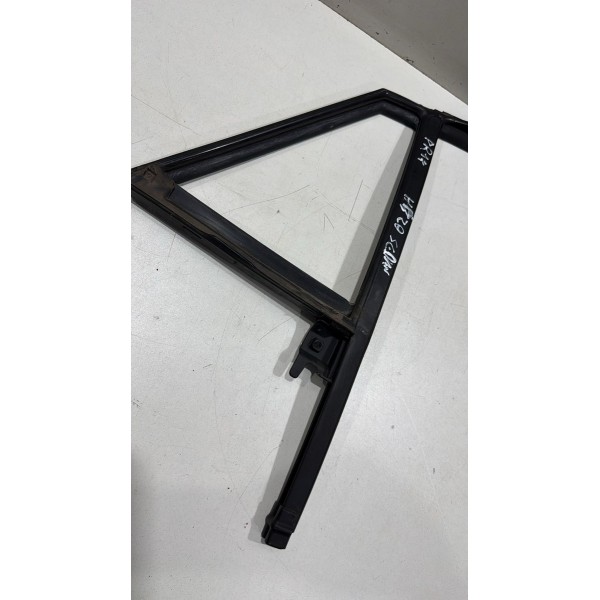 Borracha Canaleta Traseira Direita Hb20 Sedan 2013 Á 2019 Borracha Canaleta Traseira Direita Hb20 Sedan 2013 Á 2019