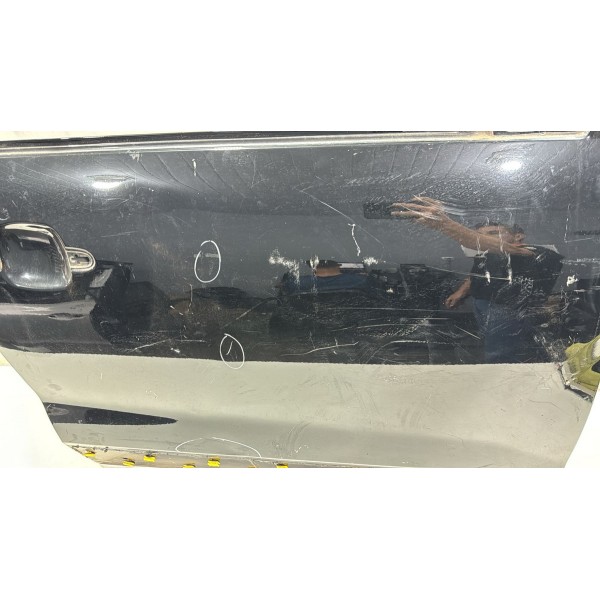 Porta Dianteira Direita Fiat Strada 2021 22 2023 Furo Friso Preta