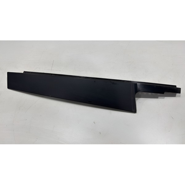 Acabamento Porta Traseira Esquerda Bmw 120 2015 Preto