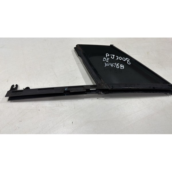 Vidro Lateral Fixo Dianteiro Esquerdo Peugeot 3008 11/16
