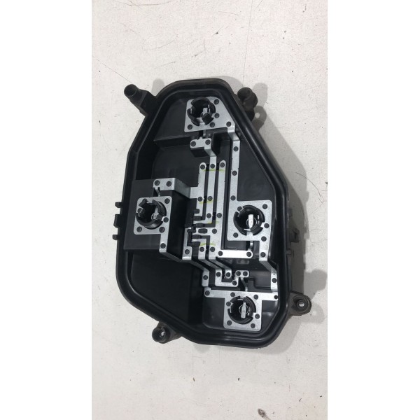 Circuito Lanterna Traseira Esquerda Ford Ka Hatch 2015/18 Direito/passageiro Preta