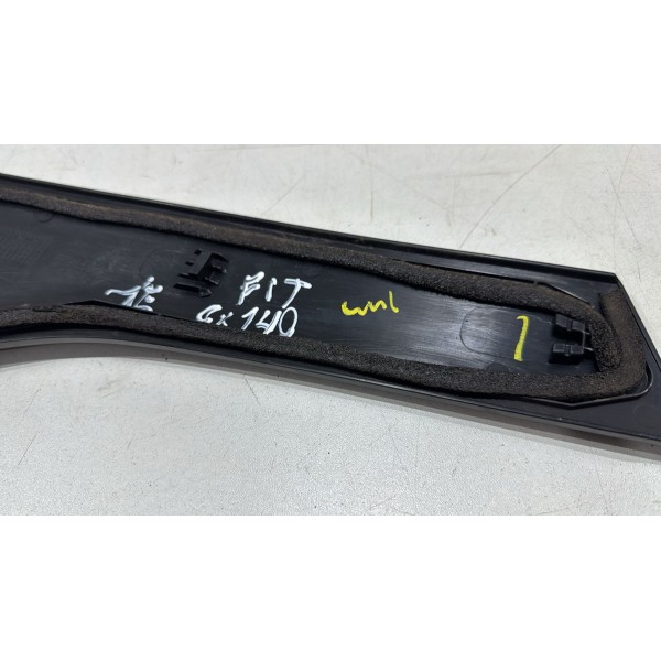 Aplique Coluna Porta Traseira Esquerda Honda Fit 2015 Á 2018 Preto Aplique Coluna Porta Traseira Esquerda Honda Fit 2015 Á 2018 Preto