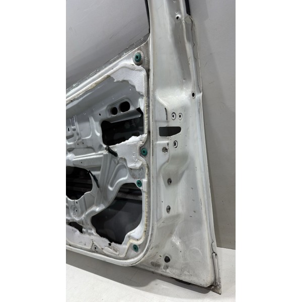 Porta Dianteira Direita Fiat Palio Attractive 2012 Á 2015 Branca