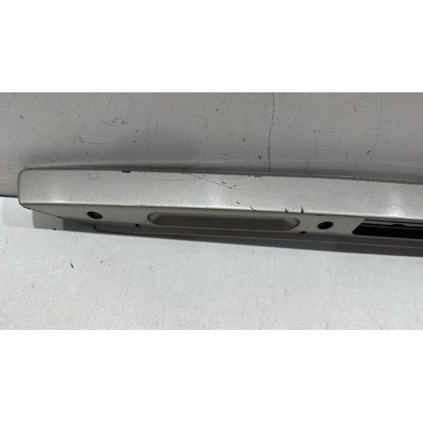 Régua Tampa Porta Malas Fiesta Hatch 2004 A 2012 Régua Tampa Porta Malas Fiesta Hatch 2004 A 2012