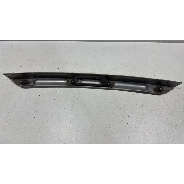 Régua Tampa Porta Malas Fiesta Hatch 2004 A 2012 Régua Tampa Porta Malas Fiesta Hatch 2004 A 2012