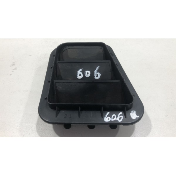 Difusor Ar Lateral Esquerda Hyundai Ix35 2010 11 12 13 2014.