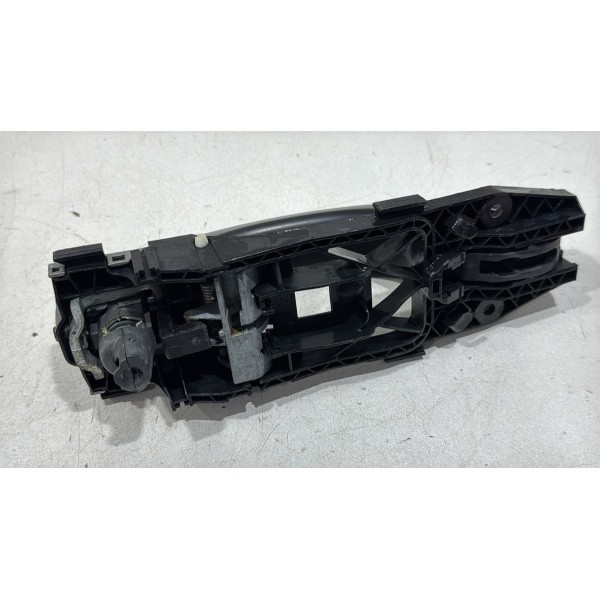 Macaneta Externa Vw Amarok 2011 2016 Dianteiro Direito Usado Dianteira