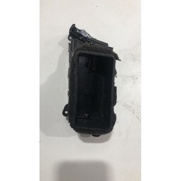 Difusor De Ar Central Direito Hyundai Veloster 2011-2014