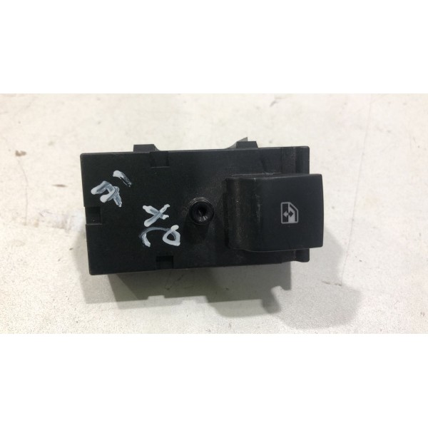 Botão De Vidro Traseiro Onix Cobalt Tracker 2013 2018 Botão De Vidro Traseiro Onix Cobalt Tracker 2013 2018