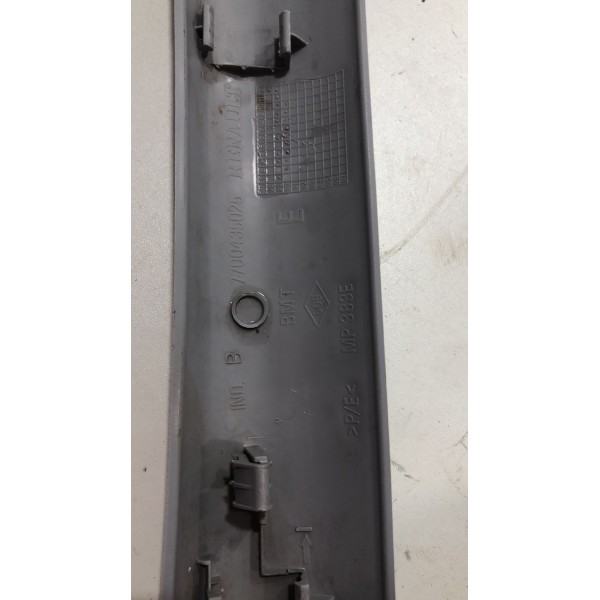 Acabamento Interno Coluna Parabrisa Clio 03 A 08 Esquerdo Acabamento Interno Coluna Parabrisa Clio 03 A 08 Esquerdo