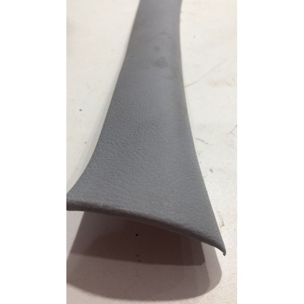 Acabamento Interno Coluna Parabrisa Clio 03 A 08 Esquerdo Acabamento Interno Coluna Parabrisa Clio 03 A 08 Esquerdo