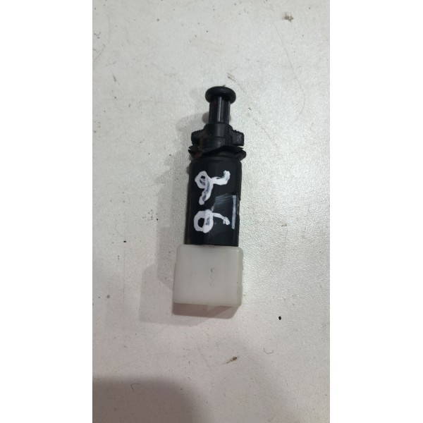 Interruptor Pedal Freio Renault Clio 2003 Á 2008 Usado Orig Interruptor Pedal Freio Renault Clio 2003 Á 2008 Usado Orig