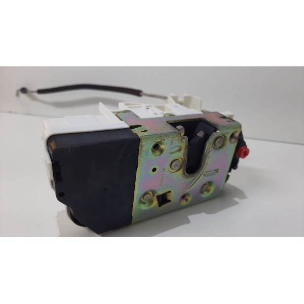 Fechadura Porta Traseira Esquerda Peugeot 307 2005