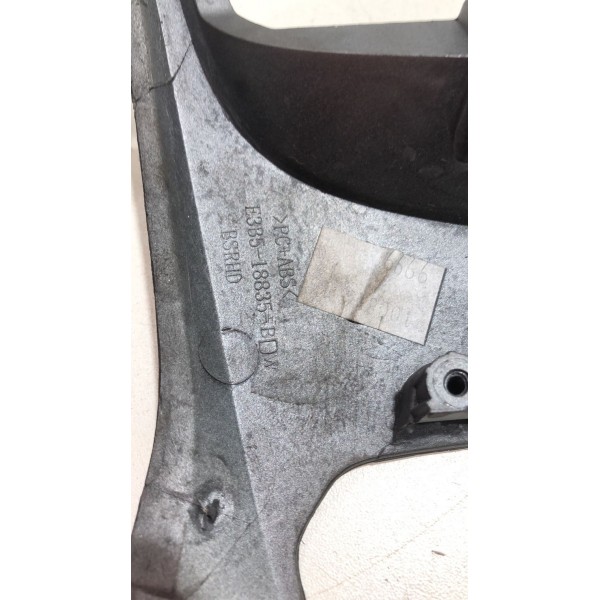 Moldura Comando Central Painel Rádio Ford Ka 2016 E3b518835