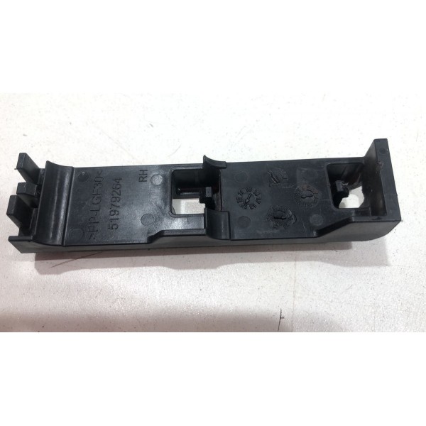 Suporte Radiador Lado Direito Jeep Renegade 2015 51979264