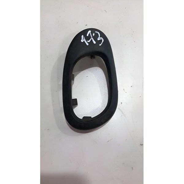 Moldura Maçaneta Interna Tras Esquerda Peugeot 206 2001/2002 Traseira Moldura Maçaneta Interna Tras Esquerda Peugeot 206 2001/2002 Traseira