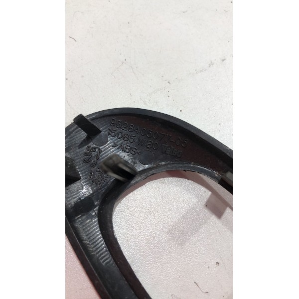 Moldura Maçaneta Interna Tras Esquerda Peugeot 206 2001/2002 Traseira