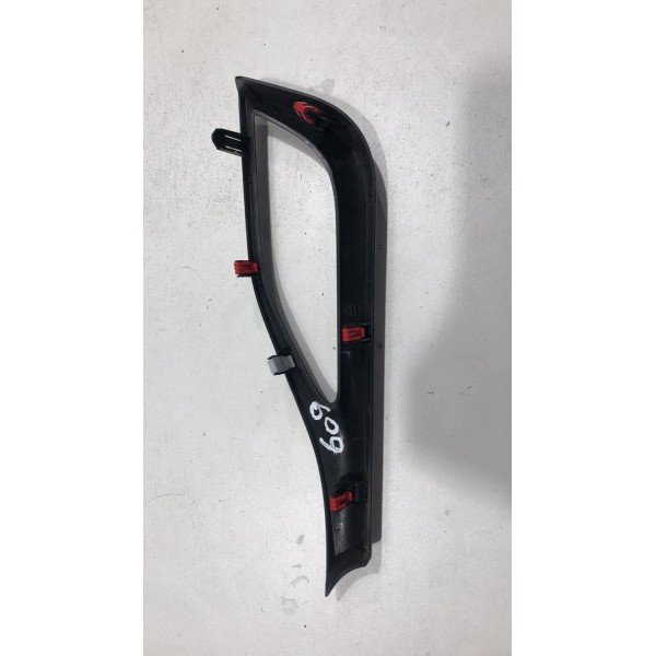 Moldura Esquerda Difusor Ar Toyota Yaris 2018 A 2023