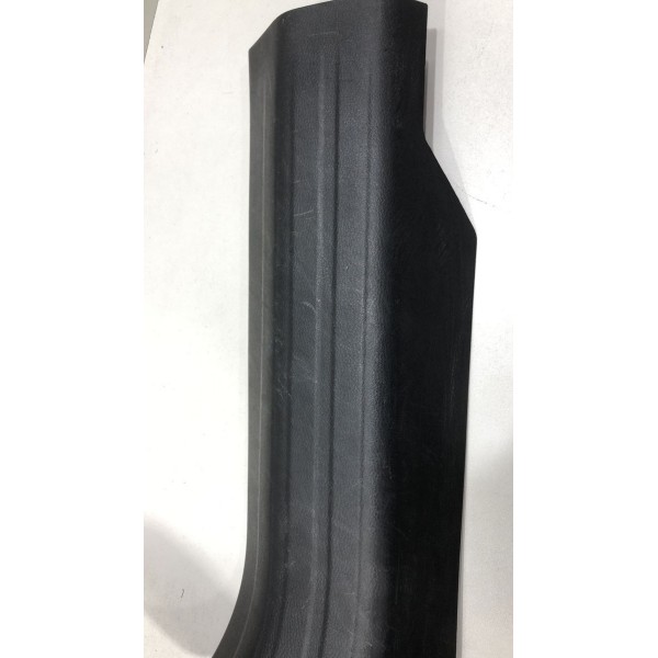 Soleira Interna Dianteira Direito Jeep Commander 2021/2024 Soleira Interna Dianteira Direito Jeep Commander 2021/2024