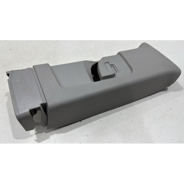 Acabamento Coluna Direita Gm Sonic  2013 95911406 Cinza-escuro Acabamento Coluna Direita Gm Sonic  2013 95911406 Cinza-escuro