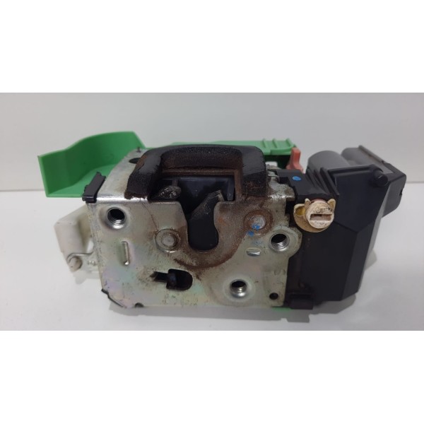 Fechadura Porta Traseira Esquerda Fiat Punto 51789996