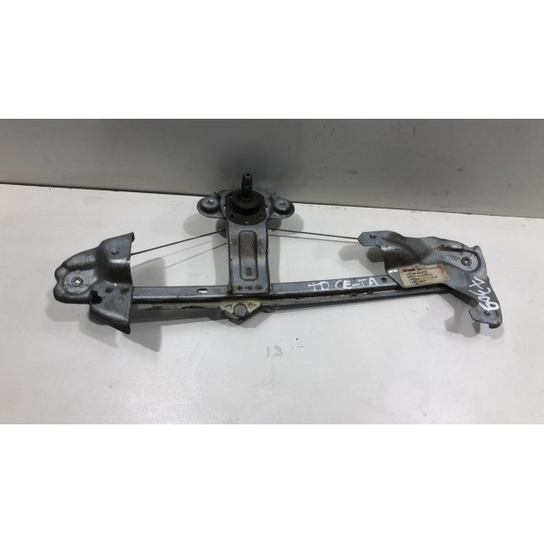 Máquina De Vidro Manual Traseira Direita Celta 94721740