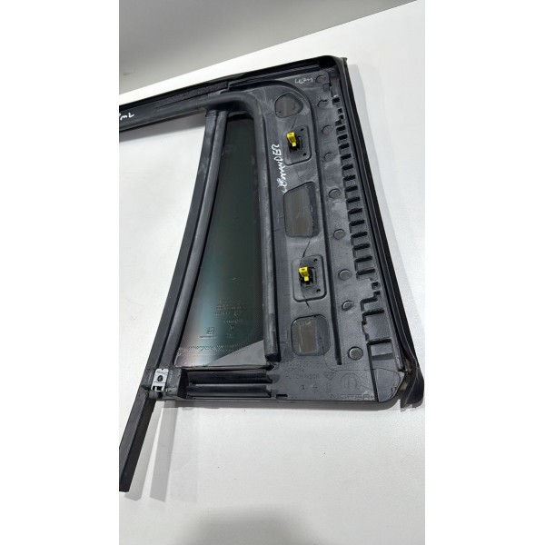 Vidro Vigia Canaleta Traseiro Direito Commander 2021 À 2025 Vidro Vigia Canaleta Traseiro Direito Commander 2021 À 2025