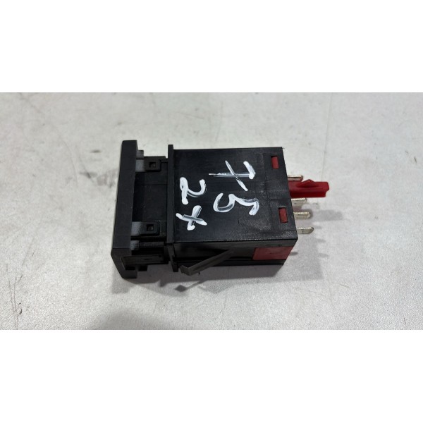 Botão Farol Milha Crossfox Space Fox 2011 2012 2013 2014 Botão Farol Milha Crossfox Space Fox 2011 2012 2013 2014